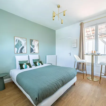 Apartamento Chic And Cozy In The Heart Of Issy-les-Moulineaux